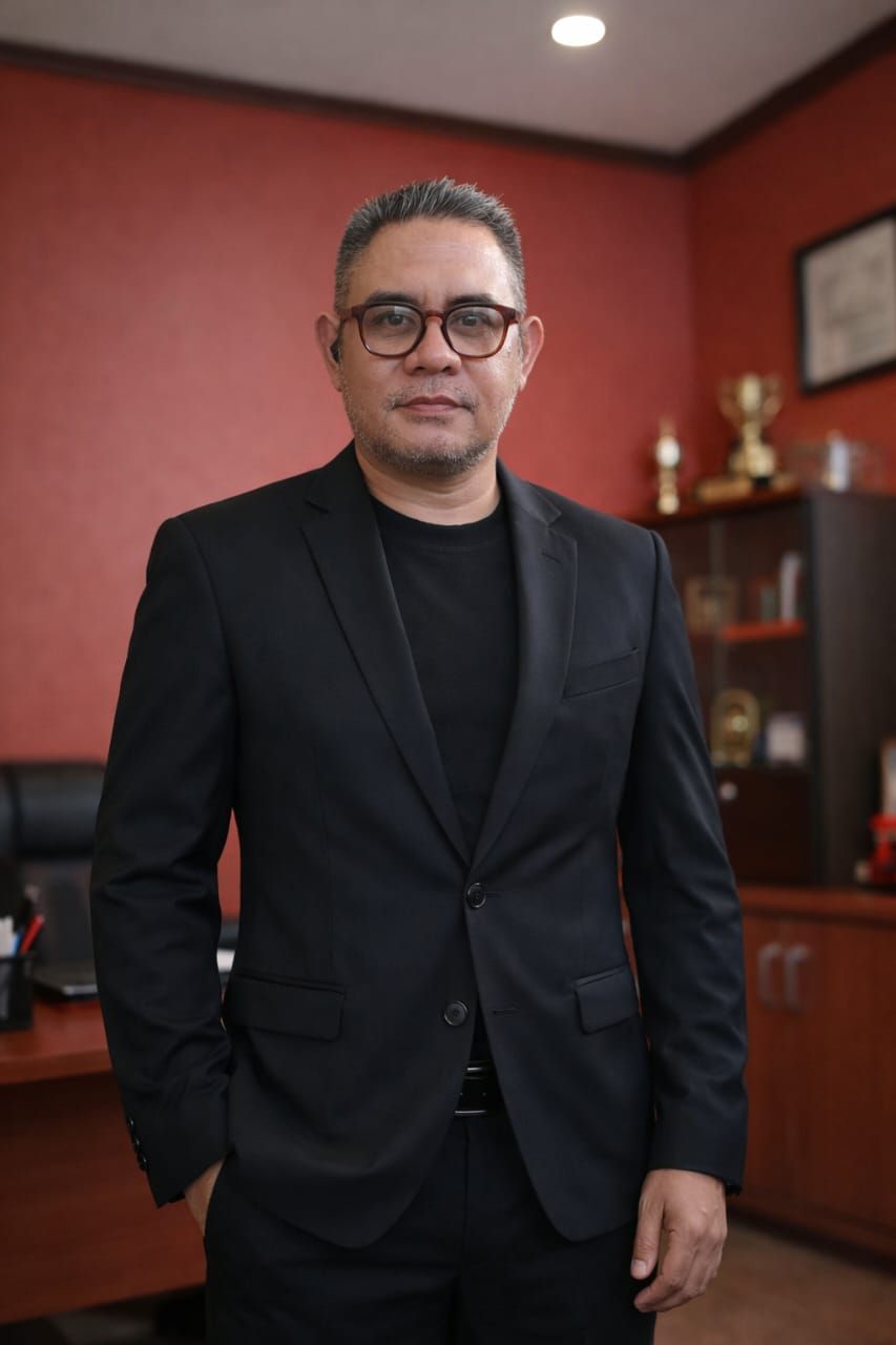 MELAWAN KORUPSI: PANGGILAN HUKUM, TUGAS PENDIDIKAN, DAN SUARA IMAN