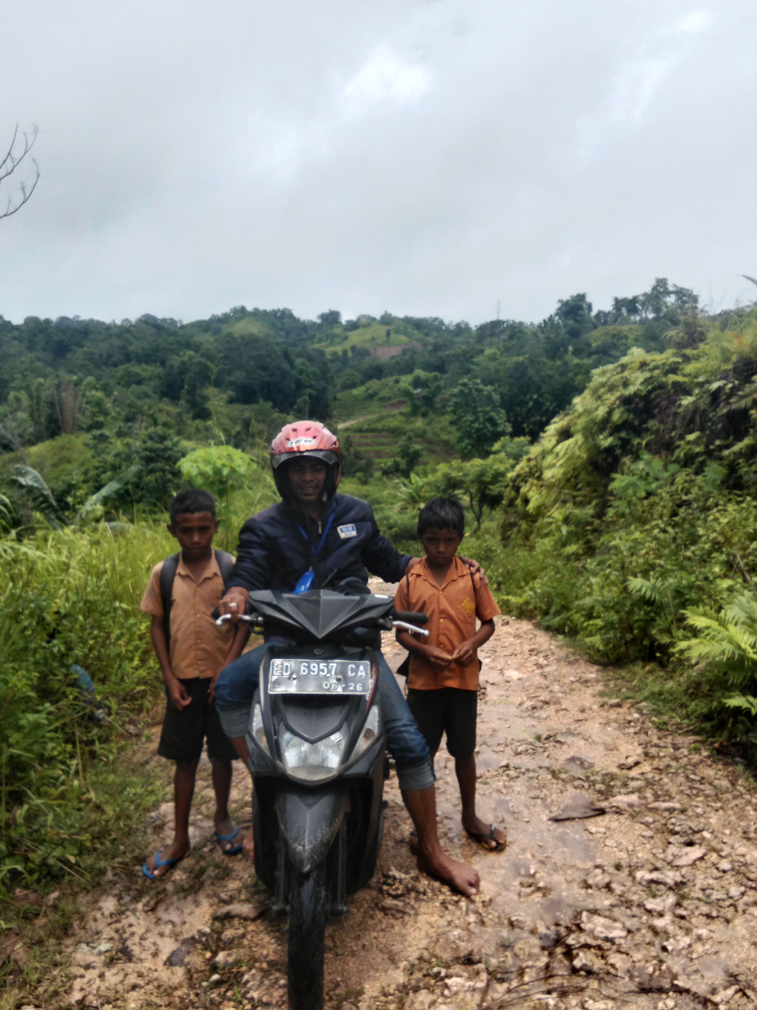 Jurnalis di Sumba Diserang Akun Palsu, Intimidasi Digital Dinilai Ancam Kebebasan Pers