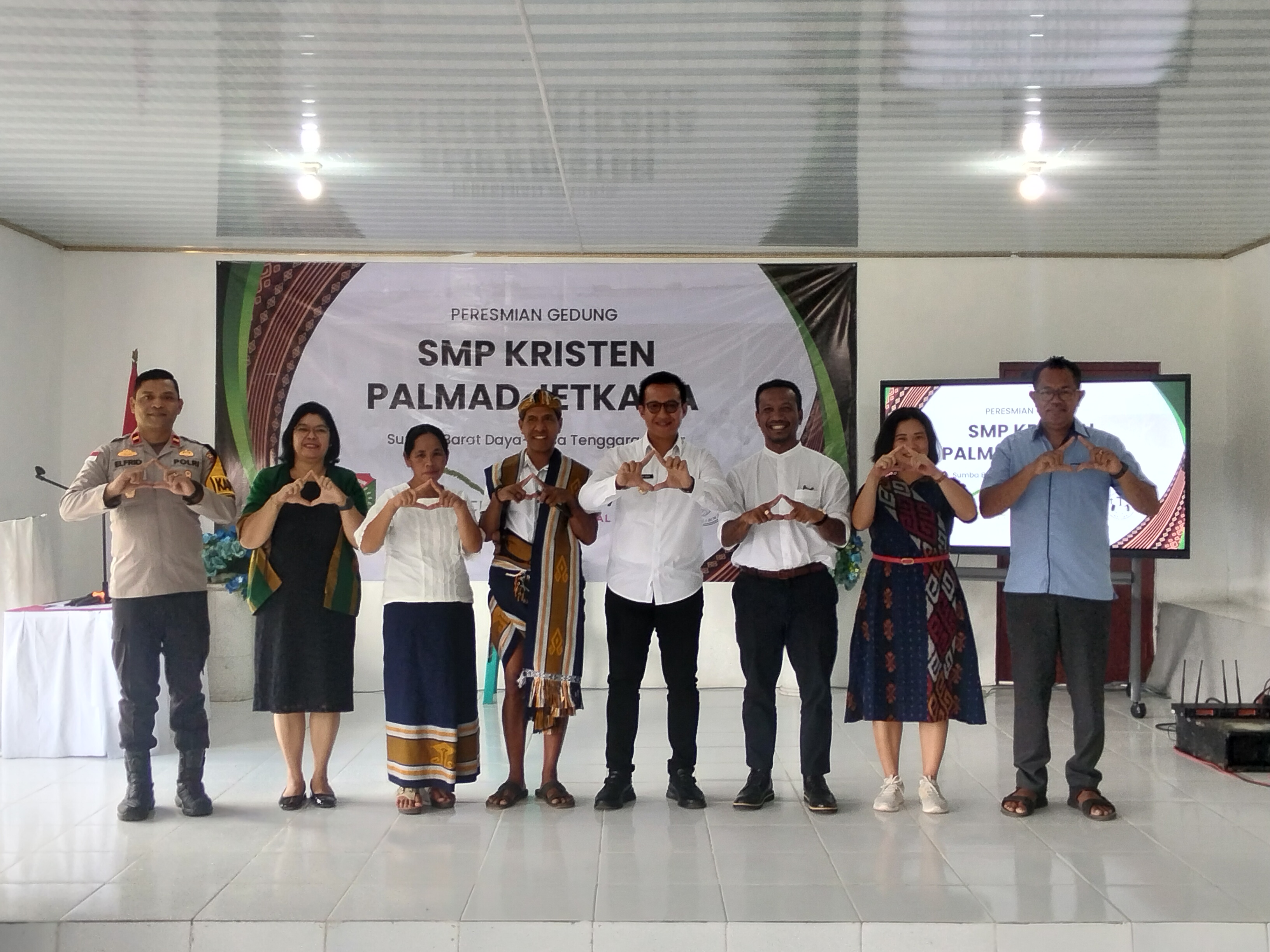 SMP Kristen Palmad Jetkana Resmi Diresmikan, Diharapkan Menjadi Mercusuar Pendidikan di Wewewa Barat