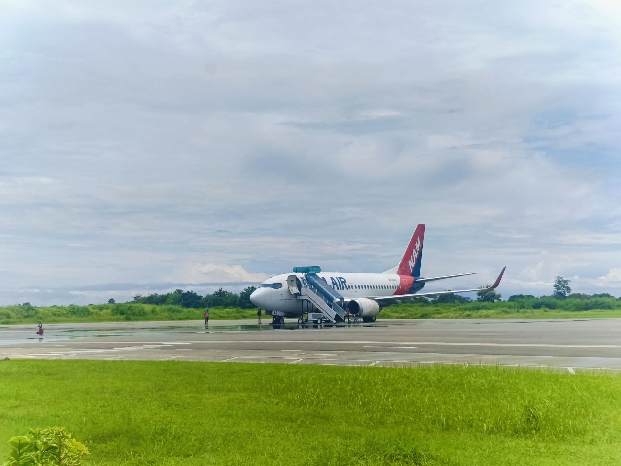 Berputar di Langit Tambolaka, NAM Air Akhirnya Menyerah pada Cuaca dan Menang di Landasan