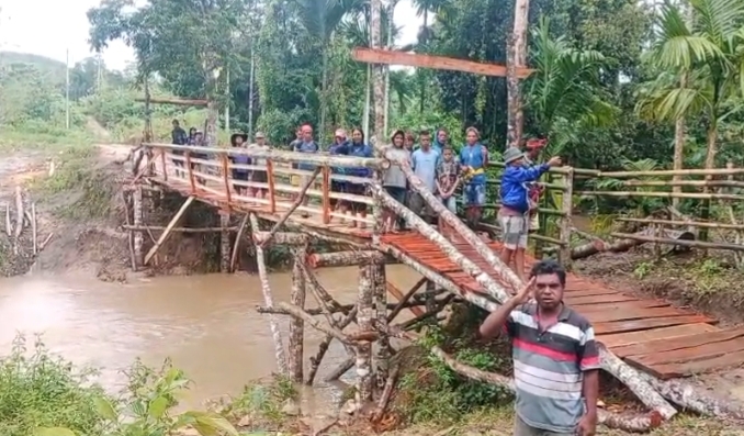 Dulu Terobos Banjir Tanpa Jembatan, Kini Kokoh Berdiri – Akses Dimu Dede Selamatkan Petani dan Anak SekolahDimu Dede, Desa Pada Eweta, Wewewa Timur