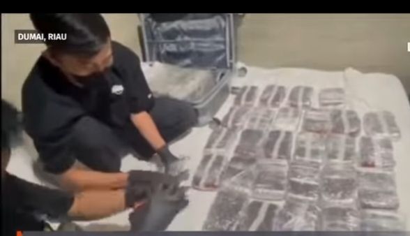 WNA Malaysia Ditangkap di Dumai, Bawa 99.600 Butir Happy Five