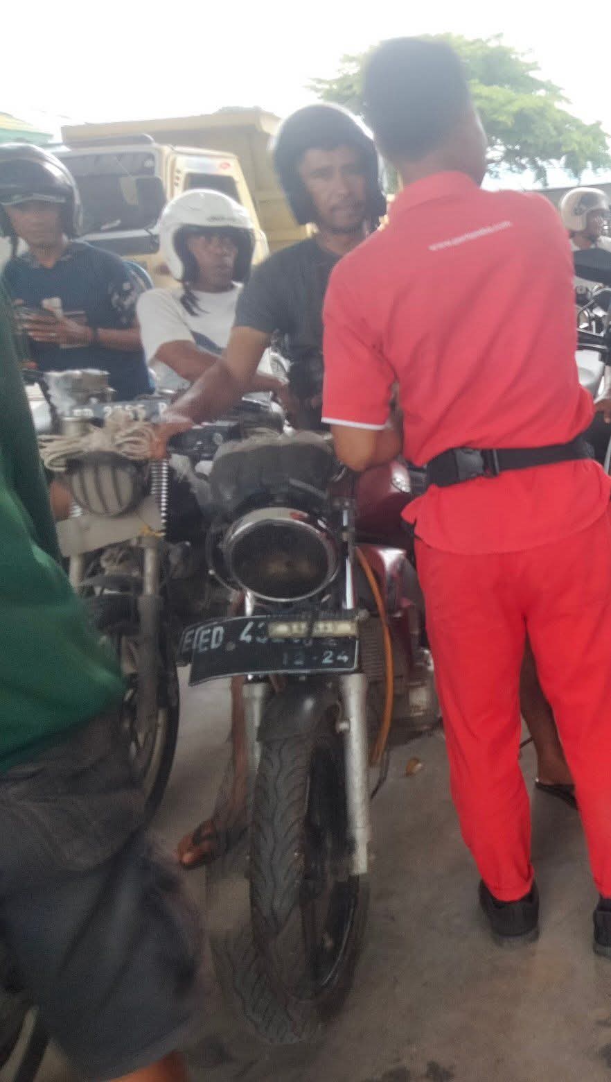 Diduga Plat ED Palsu Berkeliaran, BBM Bersubsidi di Sumba Barat Daya Disusupi Modus Lama?