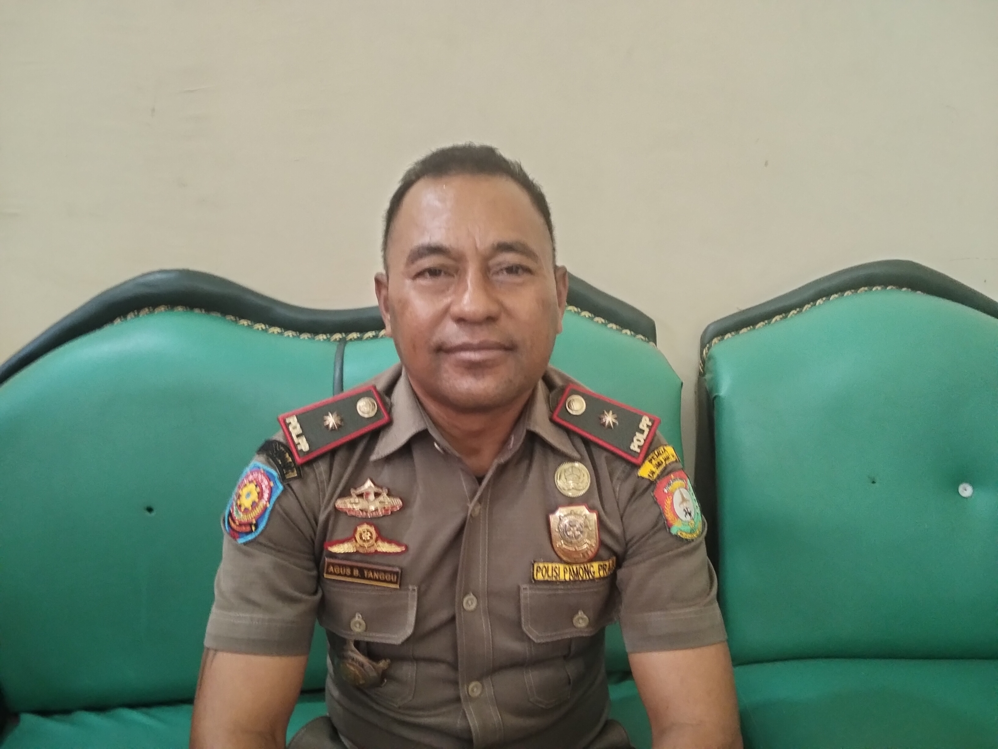 Kesalahpahaman di Kuliner Center Tambolaka Diluruskan: Klarifikasi Satpol PP SBD Jadi Pelajaran Penting