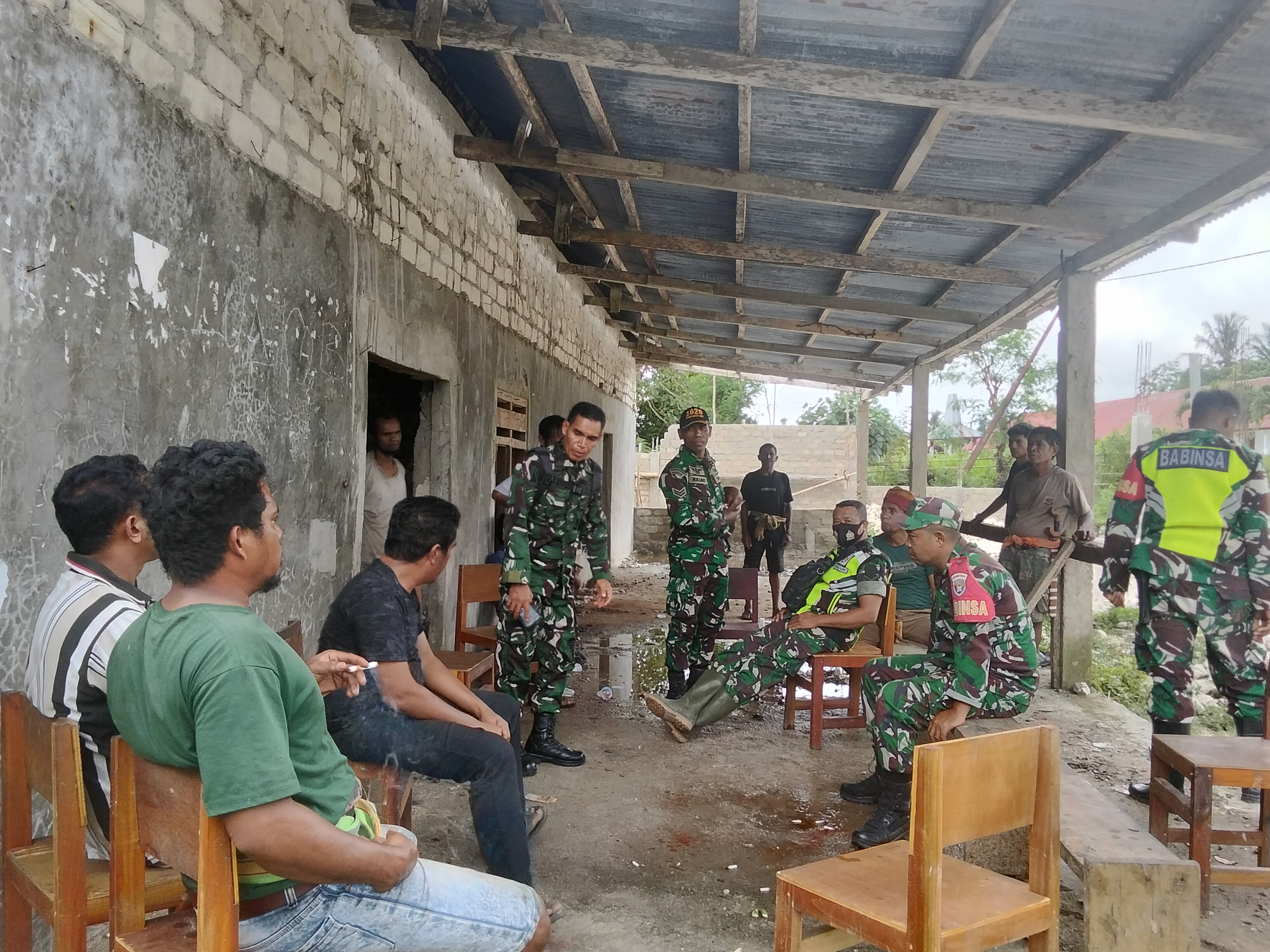 “Pro–Kontra Pembongkaran Kantor Desa Marokota: SK Terbit, Sosialisasi Dipertanyakan”