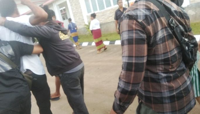 BREAKING NEWS | SILET SUMBAWartawan Diduga Dikeroyok di RSUD Redabolo, Korban Kini Lapor ke Polisi