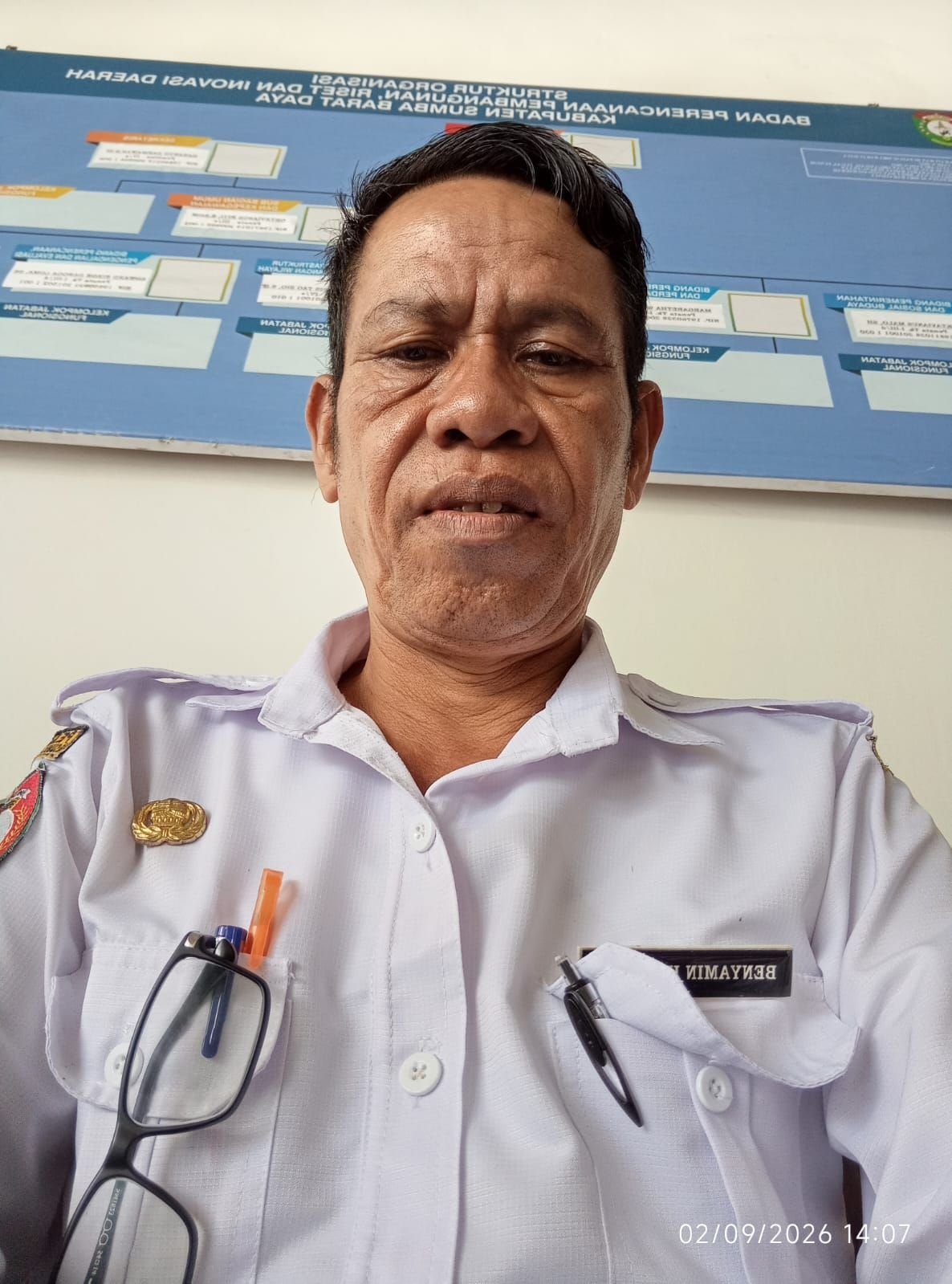 8 BULAN GAJI TAK DIBAYAR, RATUSAN PERANGKAT DESA DI SUMBA BARAT DAYA MENANTI